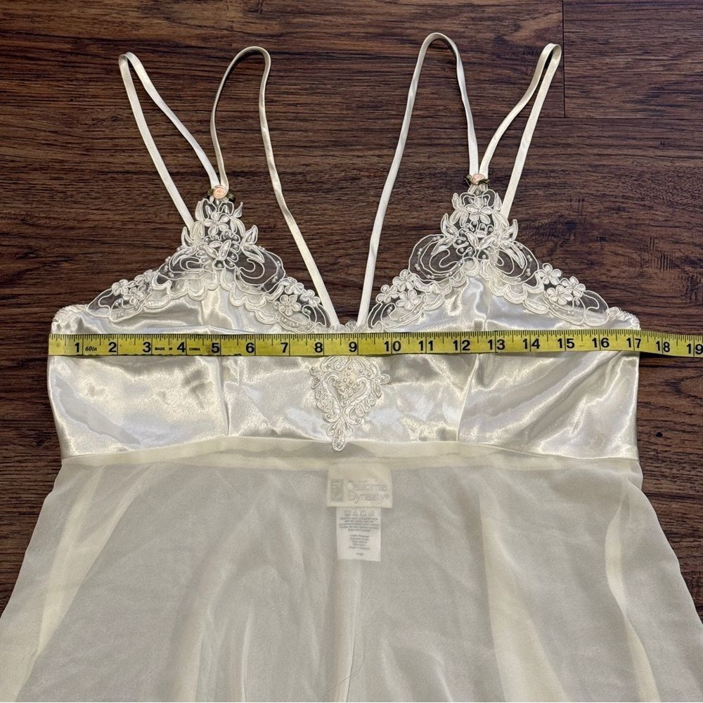 Vintage California Dynasty Elegant Ivory Cream Lace Chemise Applique Detail L - Picture 10 of 12